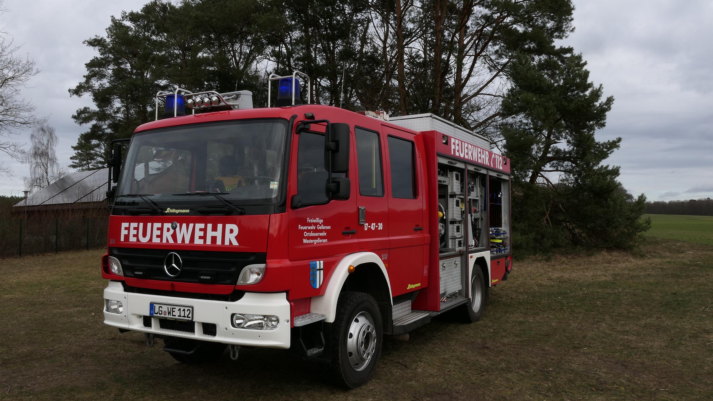 Fahrzeuge und Technik